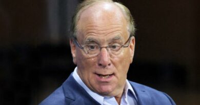Larry Fink co président du WEF… la dernière blague de Davos !