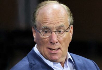Larry Fink co président du WEF… la dernière blague de Davos !