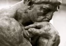 Métapolitique et décision stratégique : une hiérarchie spirituelle