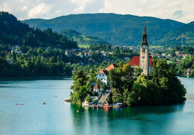 La Slovénie inscrit dans sa Constitution le droit de payer en espèces La Slovénie inscrit dans sa Constitution le droit de payer en espèces