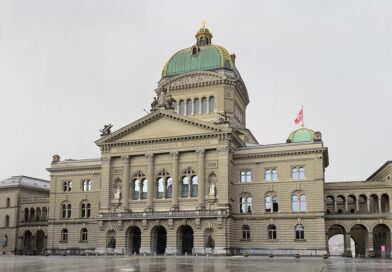 La Suisse prévoit une surveillance pire que celle des États-Unis La Suisse prévoit une surveillance pire que celle des États-Unis